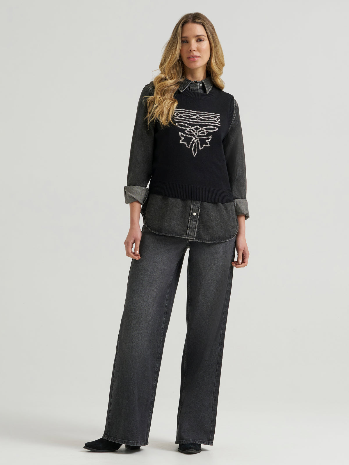 Wrangler Retro Women's Punchy Sweater Vest, Black – front