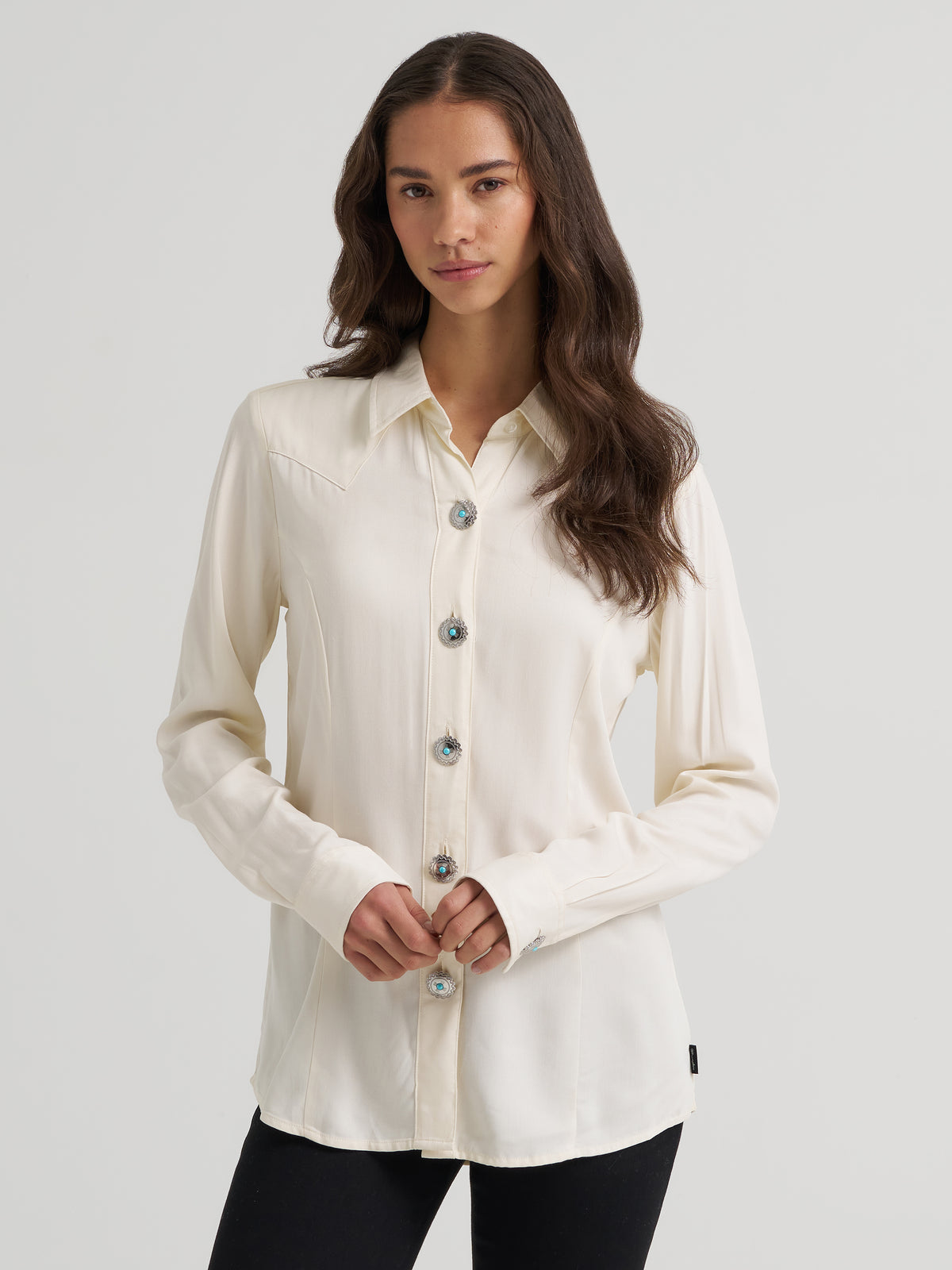 Wrangler Retro Women's Punchy Western Button Shirt, White – front waist-up