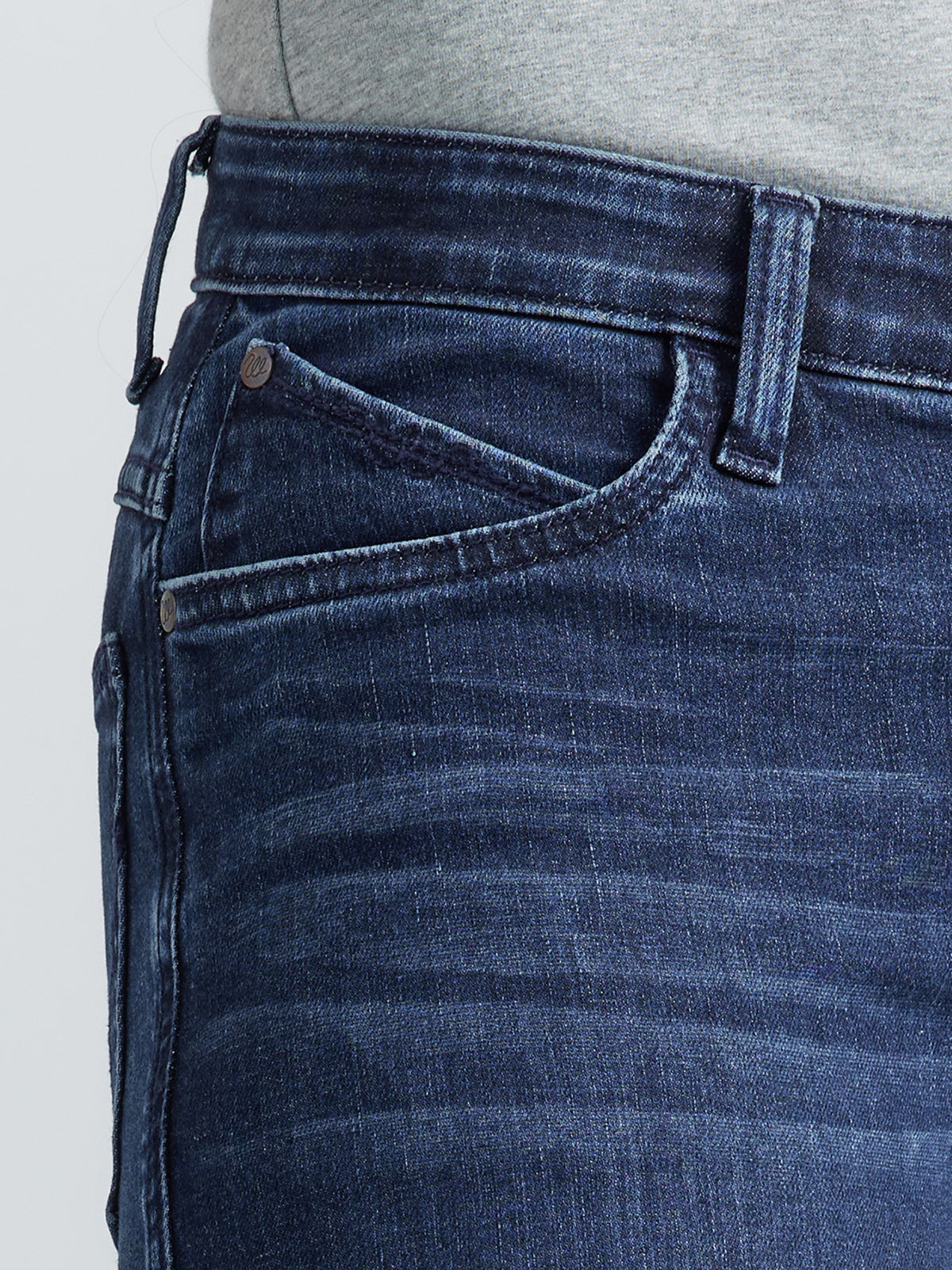Wrangler Women's Ultimate Riding Jean Willow Trouser Mid Rise, Denim – front pocket detail